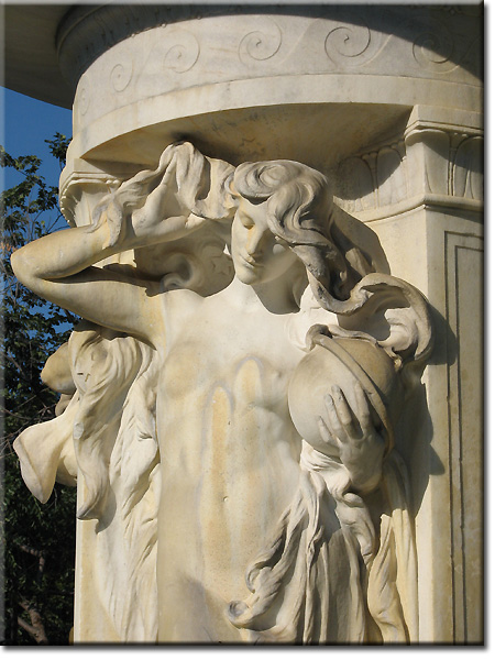 Dupont Circle Fountain